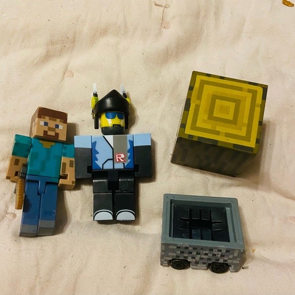 Roblox Litozinnamon Mini Figure & Minecraft mini figures Lego size playset - Picture 2 of 6